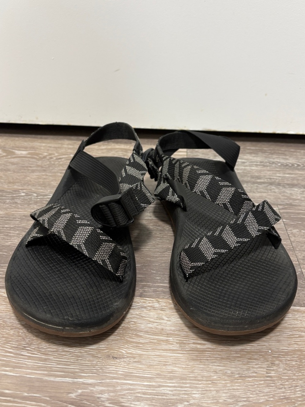 Chaco Men’s Cloud 2 Cubic Black Sandals